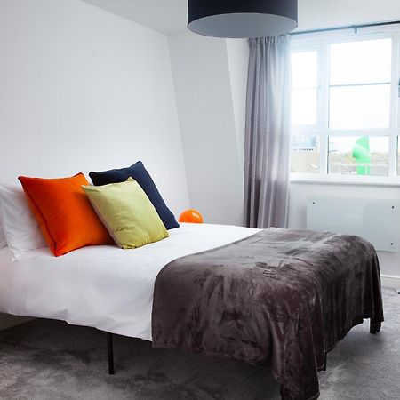 Boutique 1 Bdrm Duplex Suite On Marina 305 Kingston upon Hull Eksteriør bilde